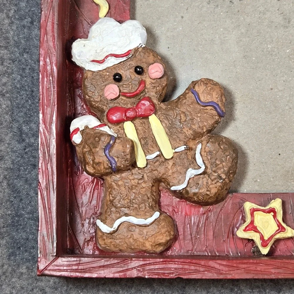 Holiday Gingerbread Man Cookie Train 3D Resin Picture Frame Red 5x3.5 Photo *pic